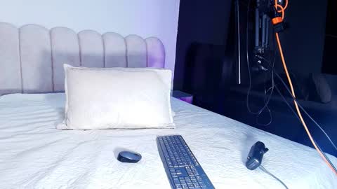 Sofia online show from December 17, 2025, 12:00 pm