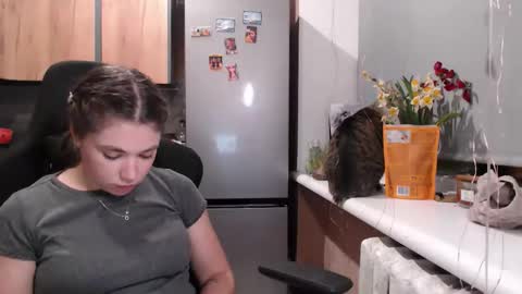 Snapshot of sofi_delightful chatting on April 19, 2026, 6:10 pm Sofi online show from April 19, 2026, 6:10 pm
