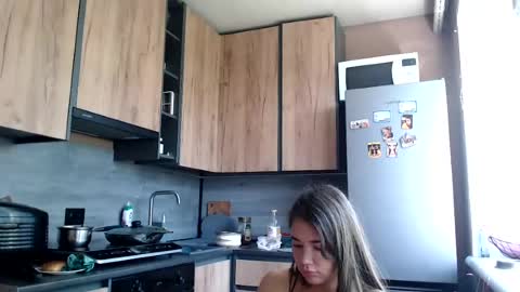 Sofi online show from June 19, 2026, 5:56 am