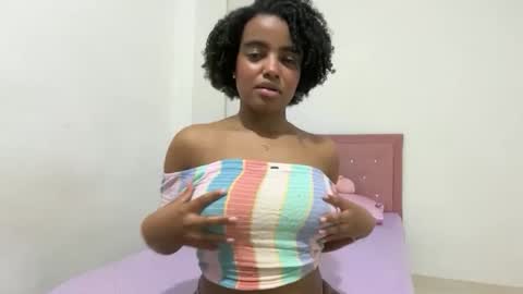 Snapshot of sofi_z chatting on November 21, 2025, 7:12 pm Sofi online show from November 21, 2025, 7:12 pm