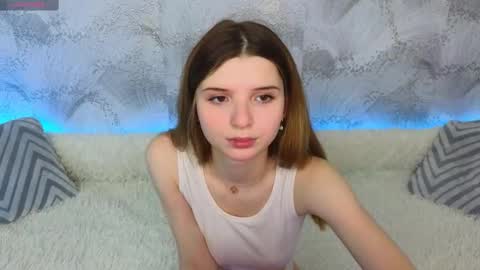 Snapshot of sofia__home chatting on February 16, 2025, 3:05 pm Sofia online show from February 16, 2025, 3:05 pm