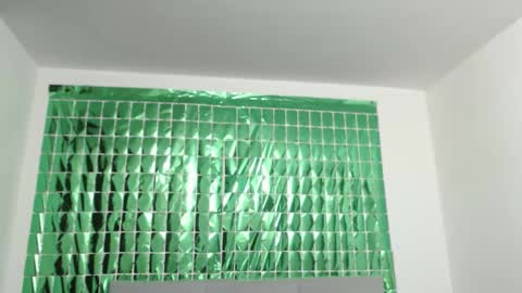 Snapshot of sofia_kilam chatting on December 6, 2024, 12:12 am sofia online show from December 6, 2024, 12:12 am