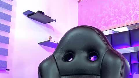 Sofia online show from October 17, 2025, 3:10 am