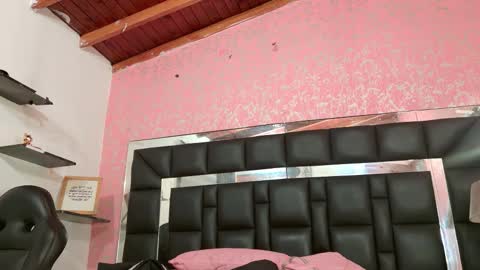 Sofia online show from November 1, 2025, 3:08 am