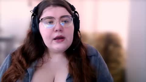 sofia_mi_ online show from July 8, 2026, 3:33 am