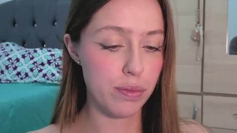 Snapshot of sofia_palacios_ chatting on May 26, 2026, 3:46 am online show from May 26, 2026, 3:46 am