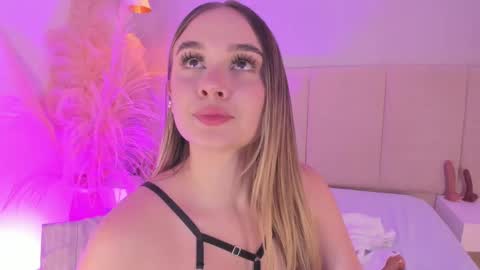 SOFIA PAMELA online show from February 16, 2025, 1:58 am