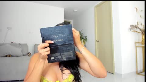 sofia_rivers_ online show from October 3, 2025, 11:46 pm