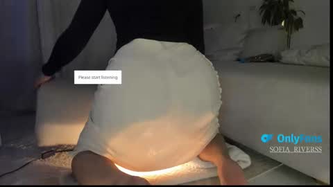 sofia_rivers_ online show from October 28, 2025, 12:14 am