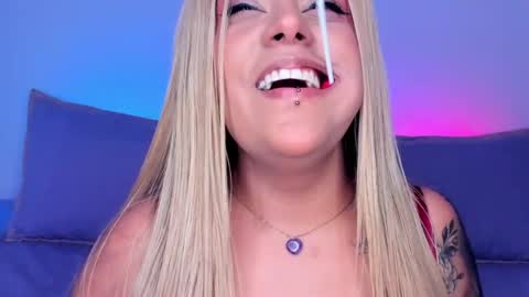 Sofi cortes626 Ig online show from April 22, 2026, 8:17 am