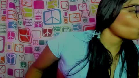 Snapshot of sofiacandy17 chatting on March 8, 2025, 4:23 am Danna Sofia online show from March 8, 2025, 4:23 am