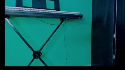 sofiacruz16 online show from October 13, 2025, 5:57 pm