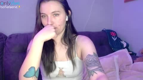 Snapshot of sofiafaerie chatting on December 29, 2024, 1:45 am sofiafaerie online show from December 29, 2024, 1:45 am