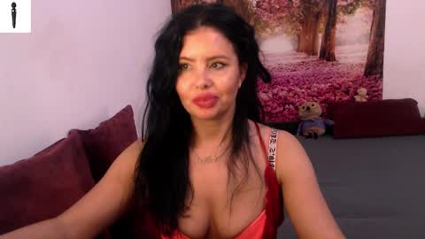 Snapshot of sofialiub chatting on December 14, 2024, 10:28 pm sofialiub online show from December 14, 2024, 10:28 pm