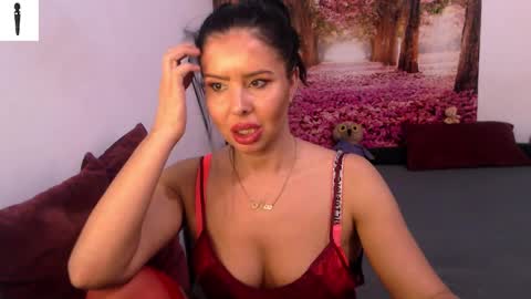 Snapshot of sofialiub chatting on December 17, 2024, 6:31 pm sofialiub online show from December 17, 2024, 6:31 pm