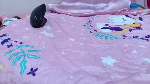 Sofiamillerrs online show from February 11, 2025, 4:33 am