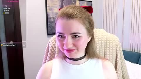 Snapshot of sofiangelaa chatting on February 6, 2026, 1:21 am Sofia online show from February 6, 2026, 1:21 am