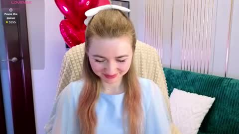 Snapshot of sofiangelaa chatting on February 14, 2026, 1:24 am Sofia online show from February 14, 2026, 1:24 am