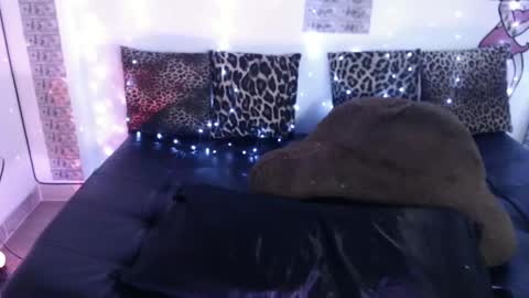 SOFIA NIX online show from February 16, 2025, 5:37 pm