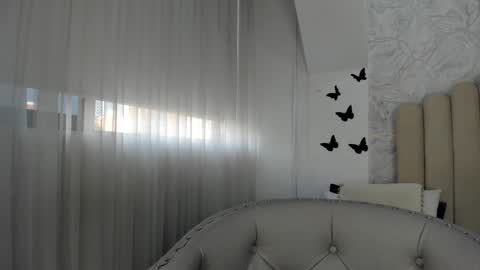 Snapshot of sofiarios04 chatting on December 31, 2024, 12:15 pm Sofia online show from December 31, 2024, 12:15 pm