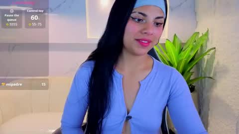 Sofia online show from June 3, 2026, 7:41 pm