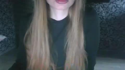 SofiButerfly online show from March 12, 2025, 11:54 pm