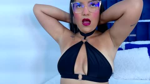Snapshot of soficabrera chatting on June 21, 2026, 10:12 pm Sofia Cabrera online show from June 21, 2026, 10:12 pm