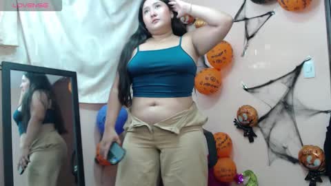sofi lara online show from November 6, 2025, 8:10 pm