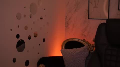 Sofie online show from April 10, 2026, 4:50 am