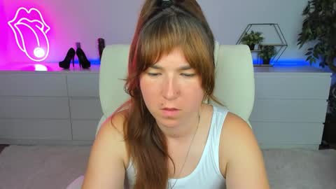Snapshot of sofii_darling chatting on September 8, 2025, 4:39 pm sofii_darling online show from September 8, 2025, 4:39 pm