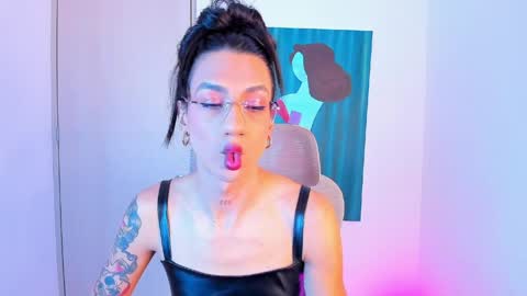 Sofi online show from April 4, 2026, 12:57 pm