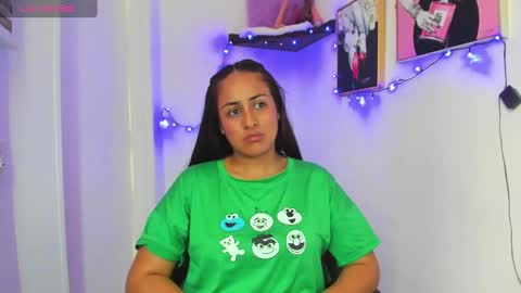 Snapshot of sofiia_rodriguez chatting on January 9, 2025, 5:00 pm sofiia rodriguez online show from January 9, 2025, 5:00 pm