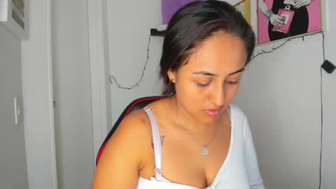 Snapshot of sofiia_rodriguez chatting on March 11, 2025, 2:51 pm sofiia rodriguez online show from March 11, 2025, 2:51 pm