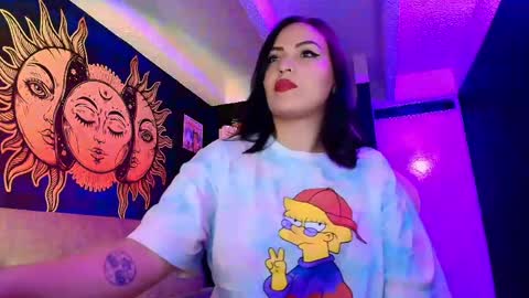 Nicol online show from May 13, 2026, 11:22 pm