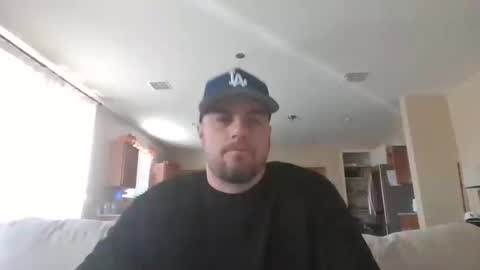 soft0ne online show from October 17, 2025, 3:58 pm