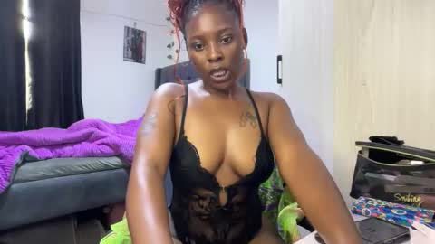 soft_nicole online show from March 14, 2026, 12:32 pm