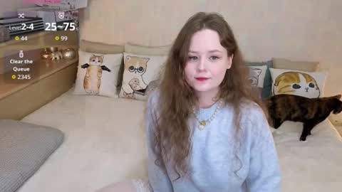 Snapshot of soft_purr_kitty chatting on October 24, 2025, 8:27 pm Mia online show from October 24, 2025, 8:27 pm