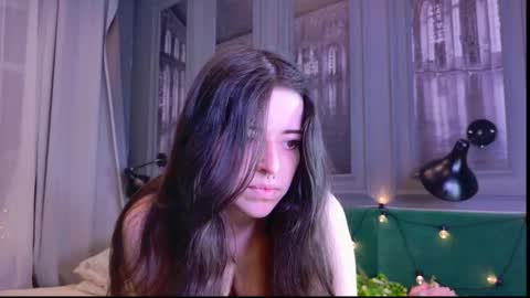 softamora online show from January 9, 2026, 6:05 am