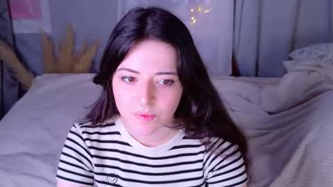 softamora online show from January 10, 2026, 6:48 am