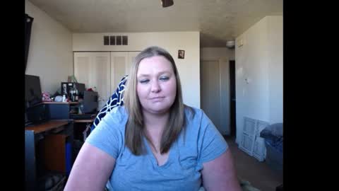 Rose online show from December 31, 2024, 8:56 pm