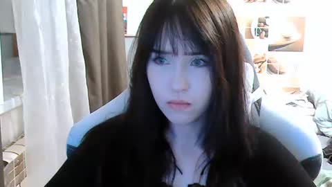 Eva online show from July 10, 2026, 6:32 pm