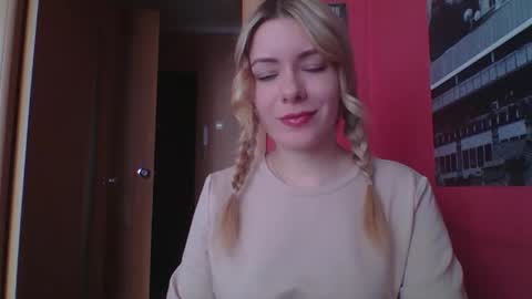 softy_aura online show from May 30, 2026, 11:29 am