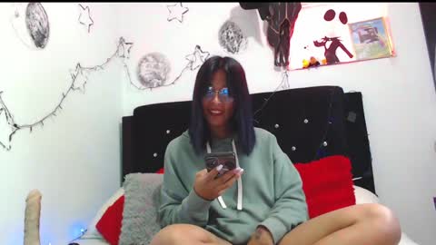  Sofy  online show from January 17, 2025, 3:11 pm