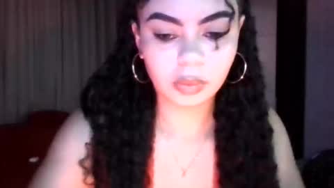 solemeraldi online show from January 17, 2026, 11:52 pm