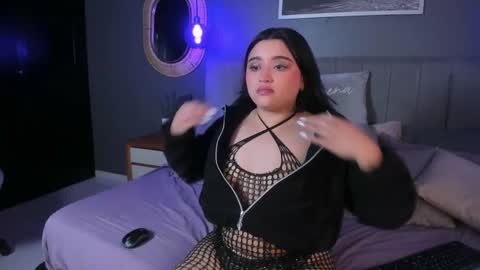 solo_brattdoll online show from May 13, 2026, 12:46 pm