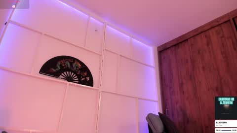 saraIG Solosara8 online show from March 8, 2025, 8:00 am