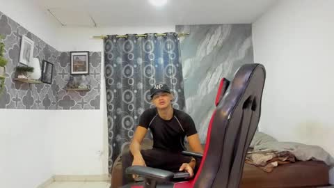 son_hades online show from May 10, 2026, 3:50 pm