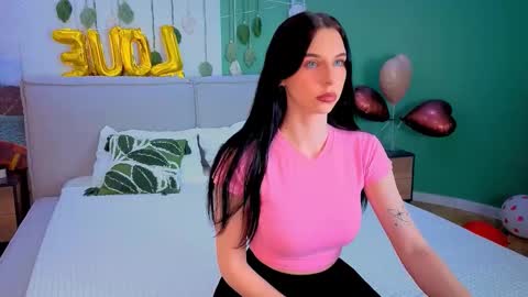 Catherine online show from February 15, 2026, 2:47 pm