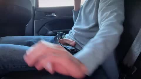 Snapshot of sondages chatting on October 17, 2025, 7:33 am Sondages online show from October 17, 2025, 7:33 am