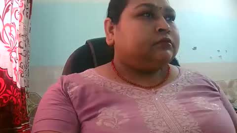 soni88888 online show from April 15, 2026, 3:57 am